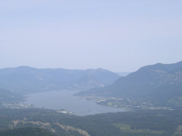 4.30.06 Hamilton Mountain 078 